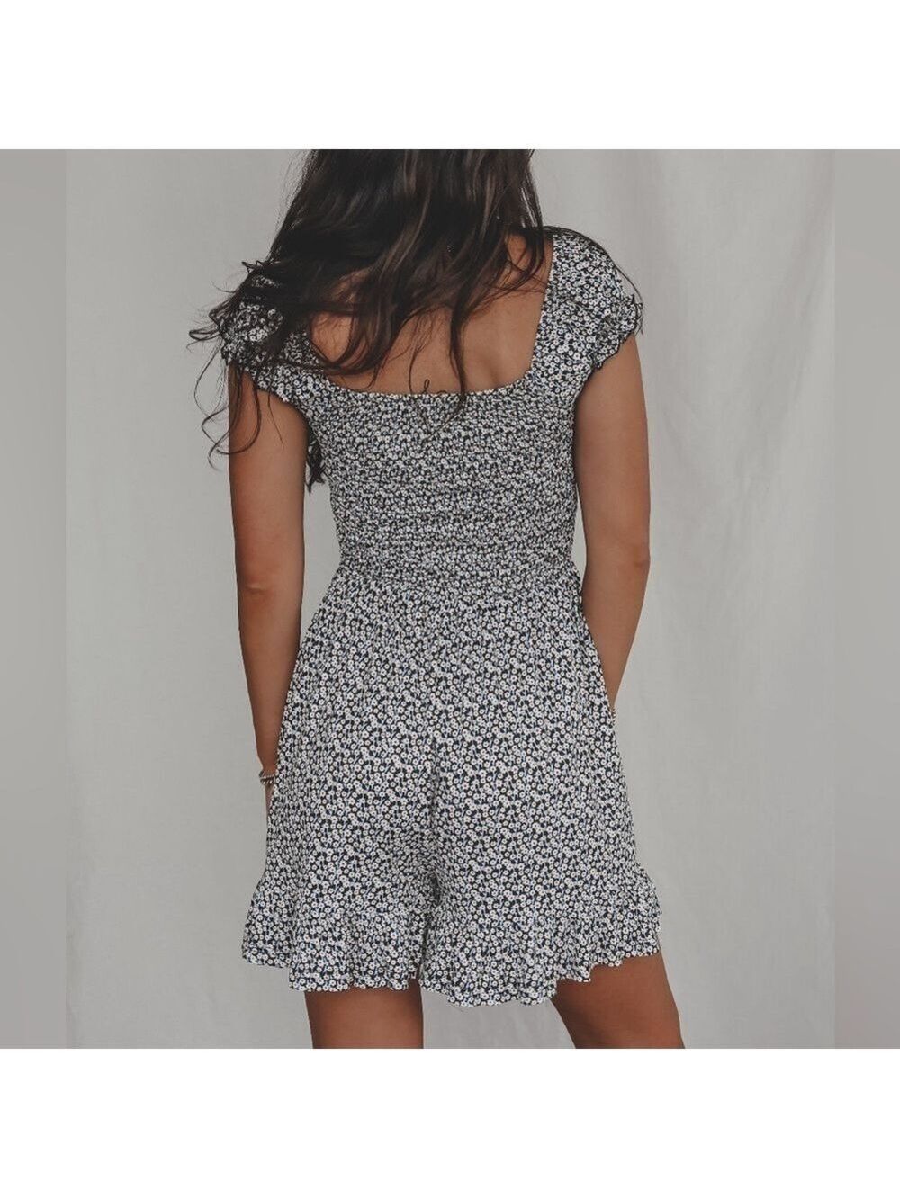 Patterned Jumpsuit with Cap Sleeves and Square Neckline - Picture 2 of 2